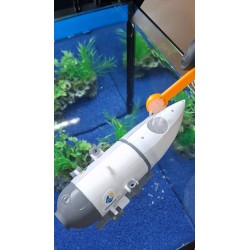 Submersible Titan plongeant au sel